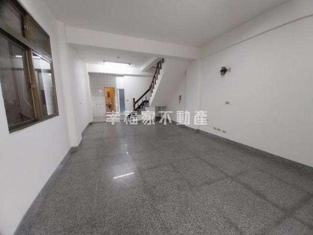 台南歸仁店面-2