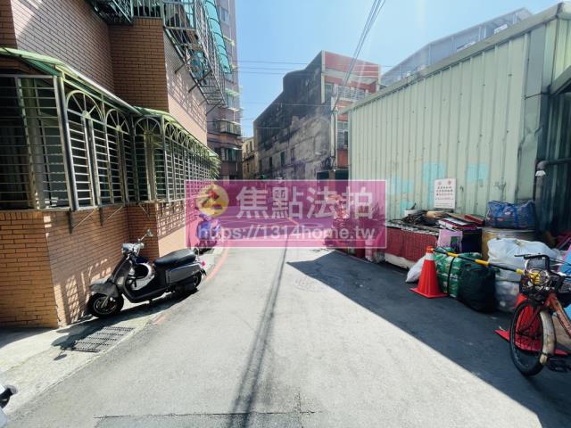 新北蘆洲公寓法拍-8