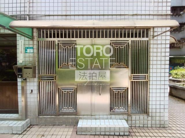 新北八里華廈法拍-2