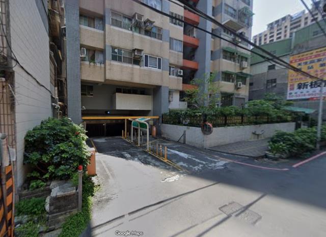 板橋拍賣大樓-8