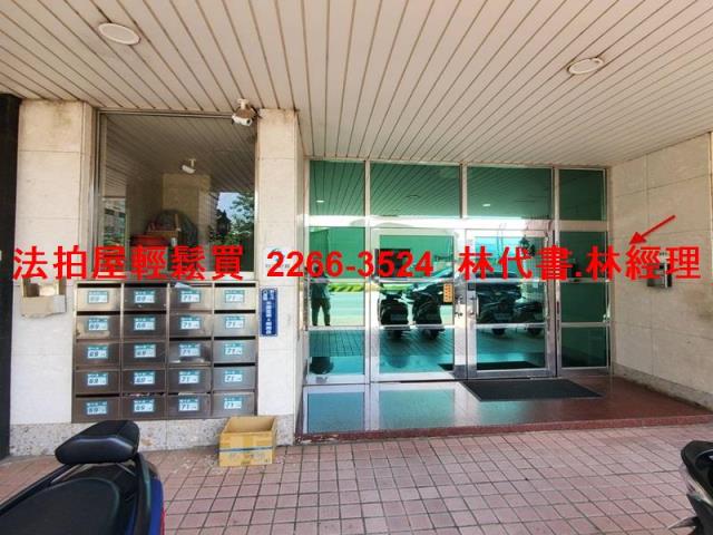 八里法拍大樓-2