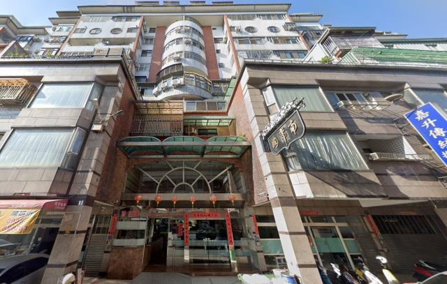 大里華廈法拍-1