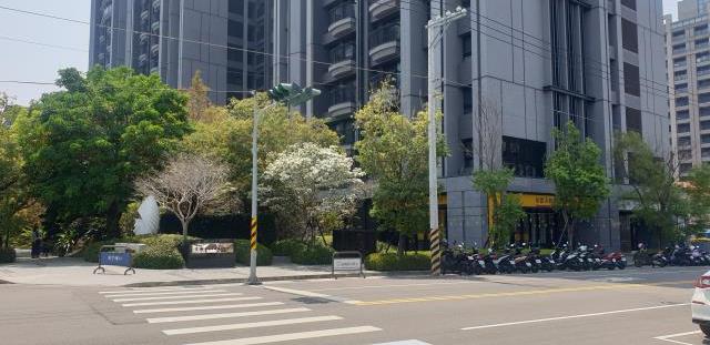 台中南區大樓-1