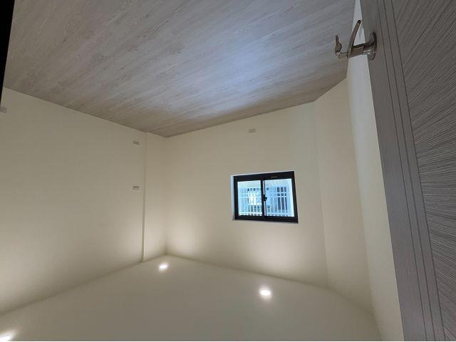 台南新市透天-12