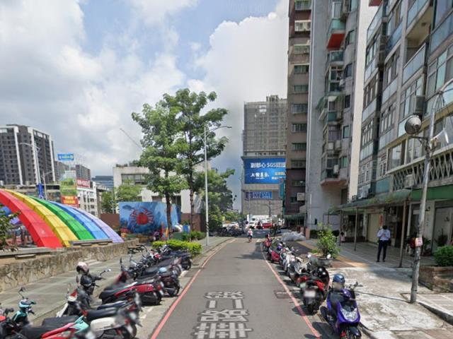 新北新莊大樓法拍-3