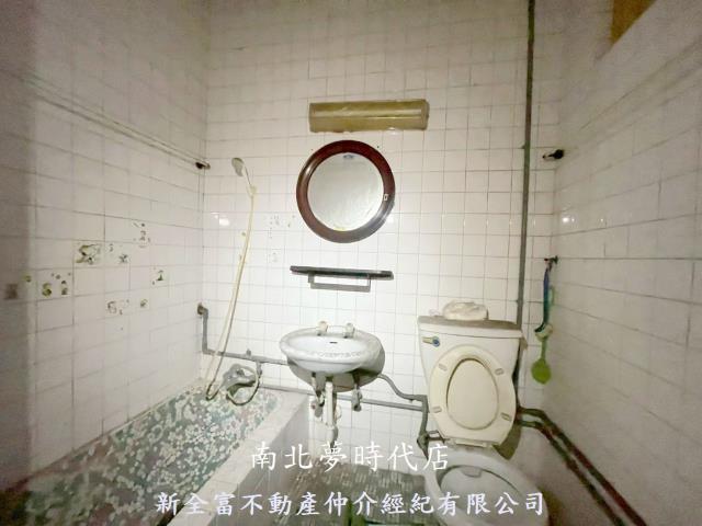 台南南區透天-8