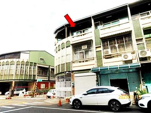 嘉義漢口路邊間透店