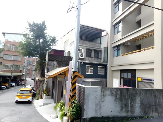 新北深坑法拍大樓-3