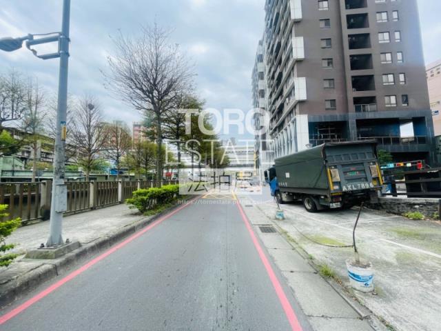 新北中和大樓法拍-7