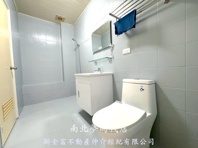 台南安平透天-13