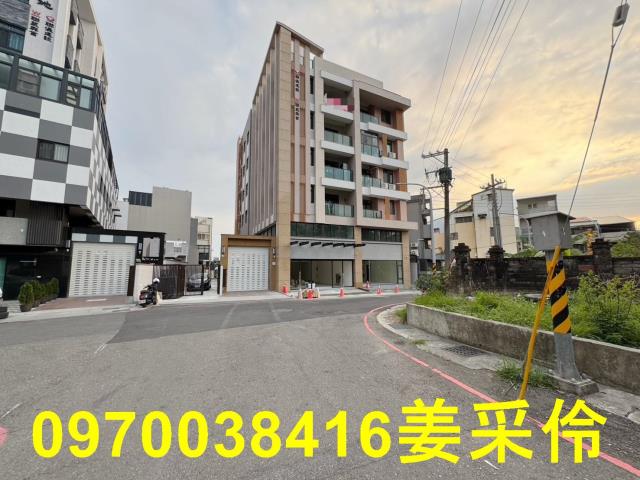 嘉義西區大樓-1