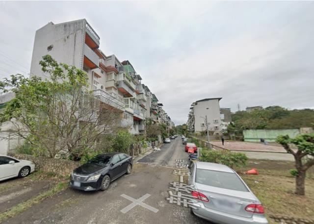 新北新店法拍上疊式樓中樓-5