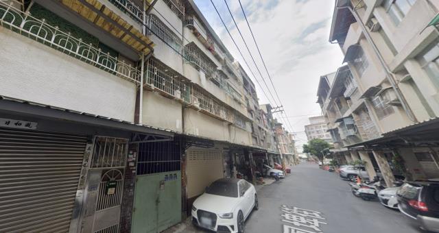 高雄鳳山拍賣公寓-6