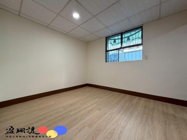 高雄鹽埕華廈-8