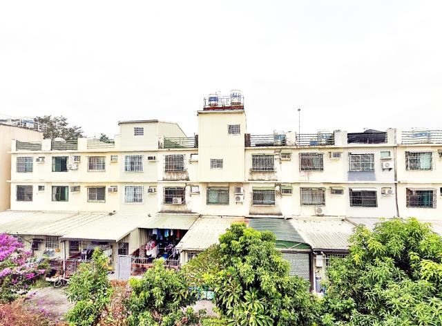 台南新營法拍透天-4