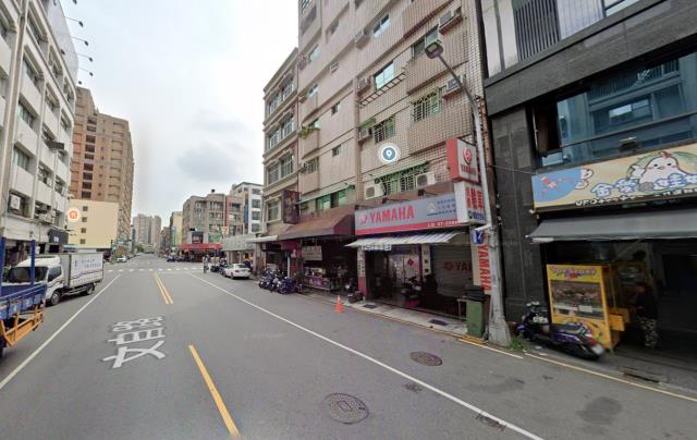 左營法拍透天-6