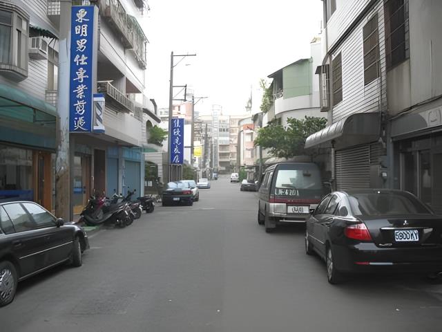 中壢華廈法拍-2