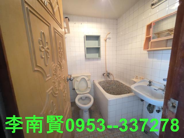 台南東區透天-6