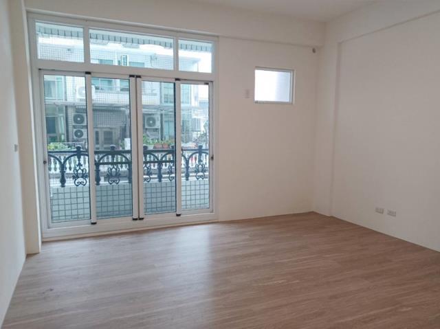 台南南區透天-1