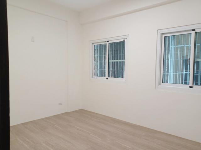 台南南區透天-8