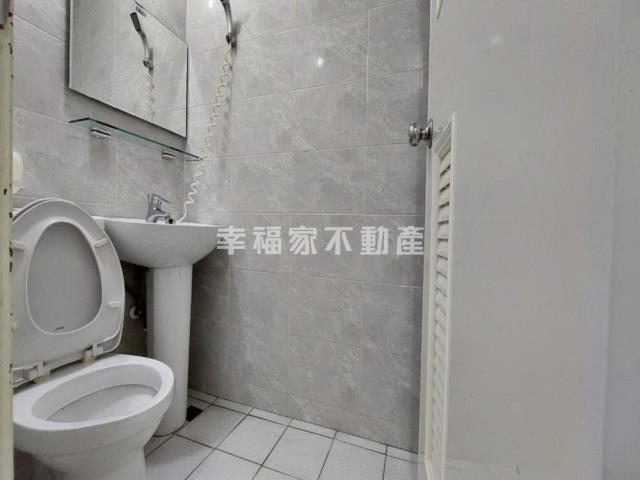 台南永康店面-13