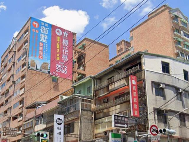 三峽拍賣大樓-4