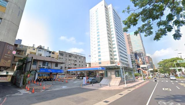 新興區大樓法拍-7