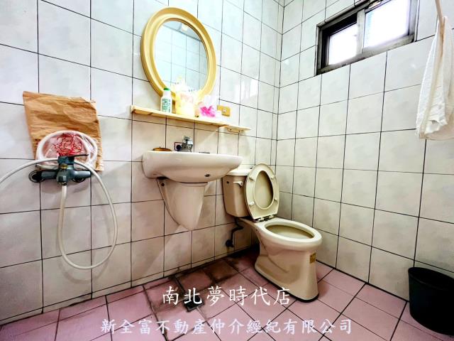 台南東區透天-9
