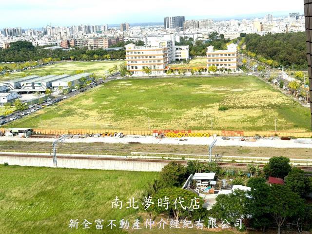 台南東區大樓-12
