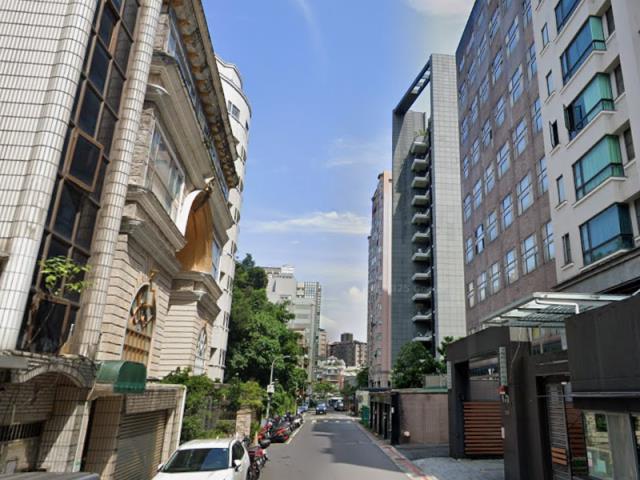 台北內湖法拍華廈-2