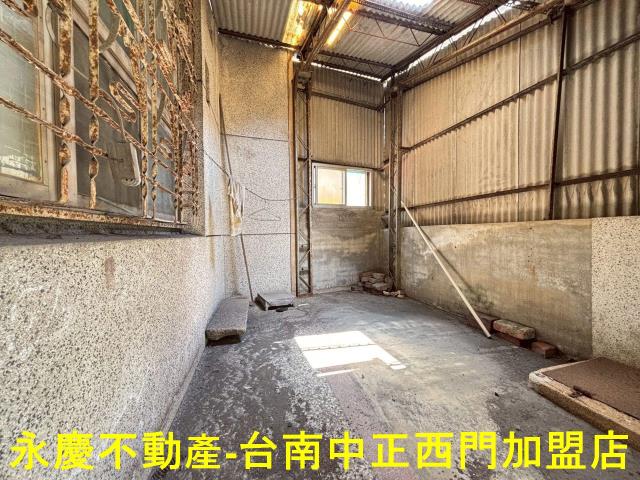 東區透天-10