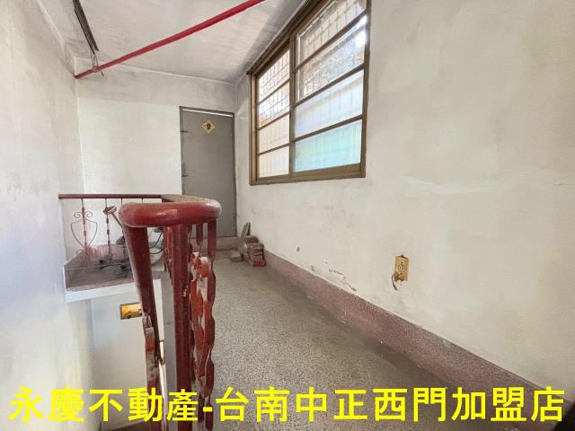 東區透天-11