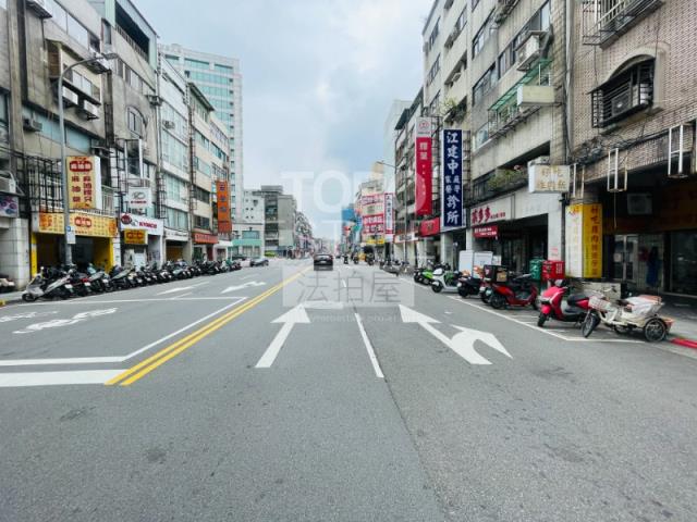 台北松山華廈法拍-5