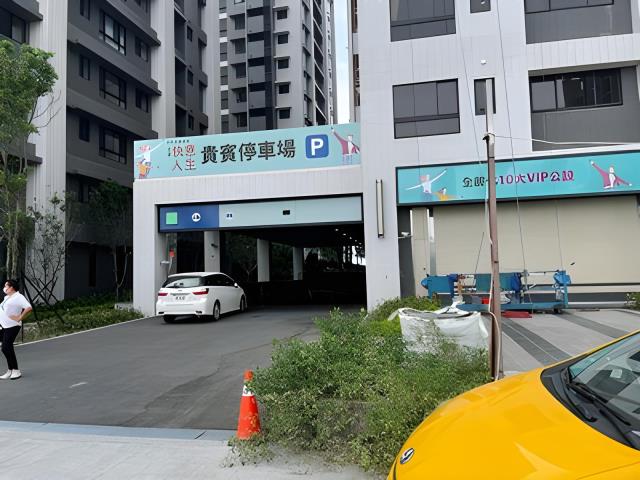新北大樓法拍-4