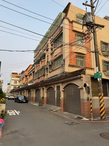 高雄岡山法拍透天-4