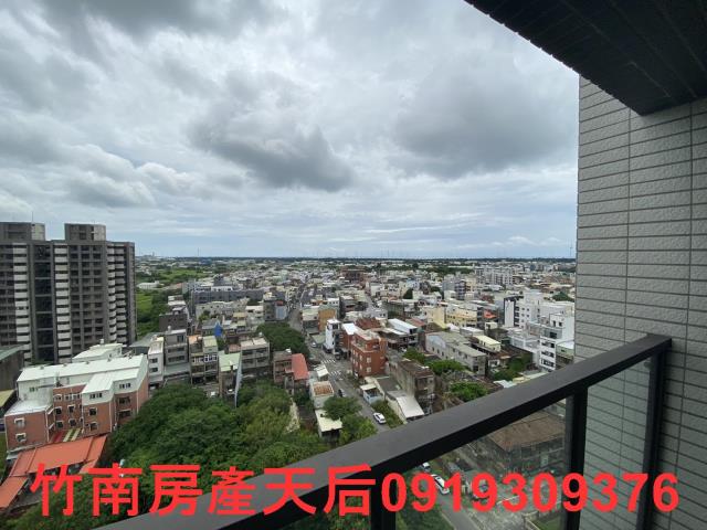 苗栗竹南大樓-10