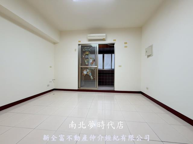 台南北區店面-8