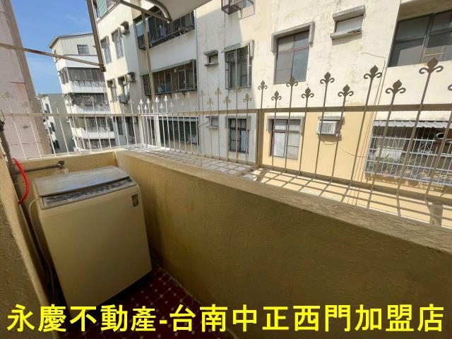 台南東區公寓-13