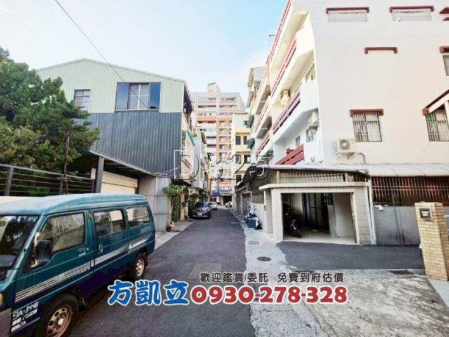 台南南區透天-13