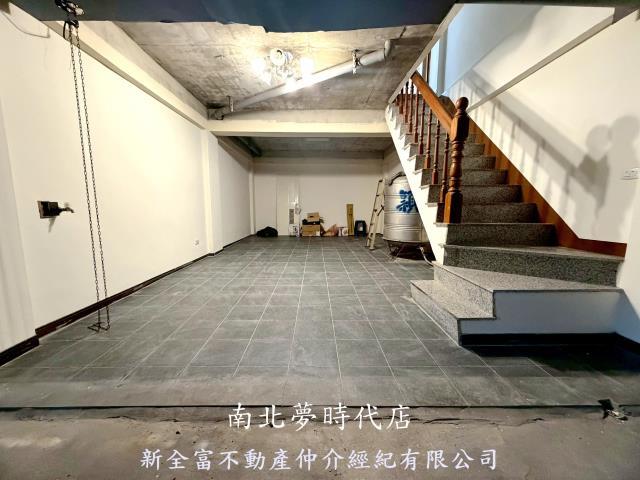 台南安平透天-4