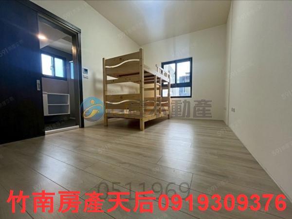 苗栗市大樓-5