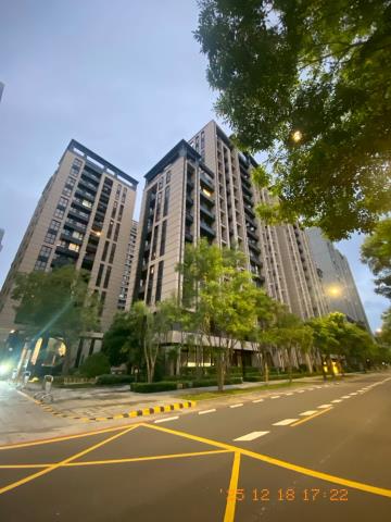 新店法拍大樓-1
