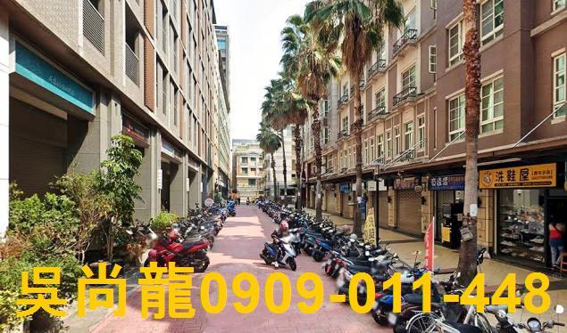 台中西屯華廈法拍-3