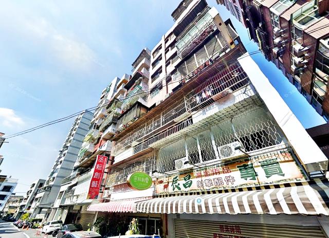 東區法拍華廈-3