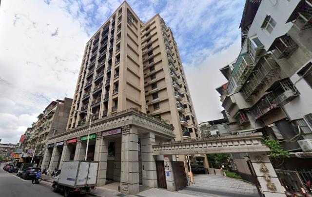 新北板橋大樓法拍-1