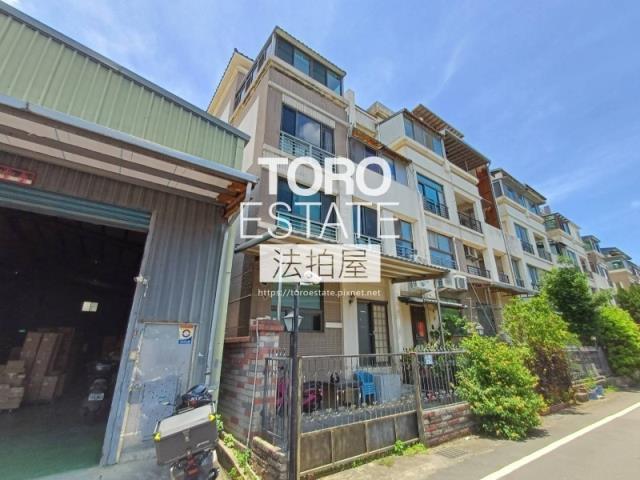 新北八里法拍透天-4