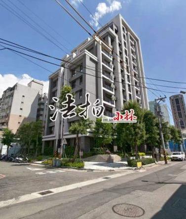 台中西屯法拍大樓-1