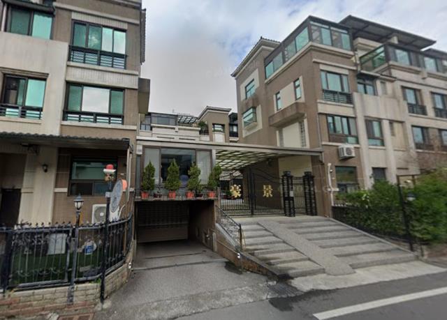 新北八里法拍透天-4