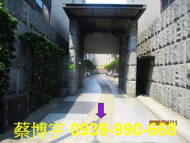 太平區佑崧逸境法拍屋