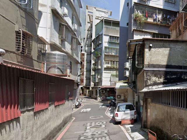 蘆洲公寓法拍-8